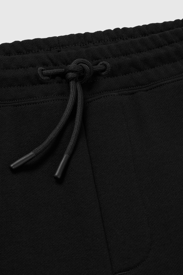 ΑΝΤΡΙΚΗ ΒΕΡΜΟΥΔΑ HUGO - 001 ΜΑΥΡΟ